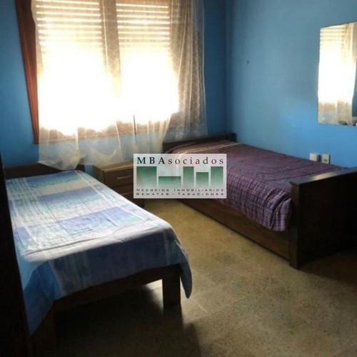 Imagen 6 de 8 de Casa Con Gran Potencial En Excelente Ubicación.-