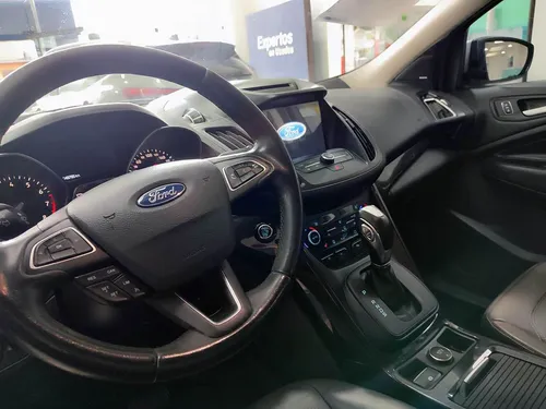 Ford Escape 2.0 Titanium