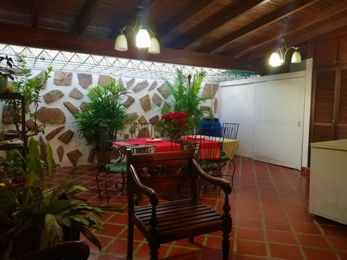 Imagen 11 de 27 de Lujosa E Impecable Casa En El Valorado Conjunto Terrazas Buenaventura I
