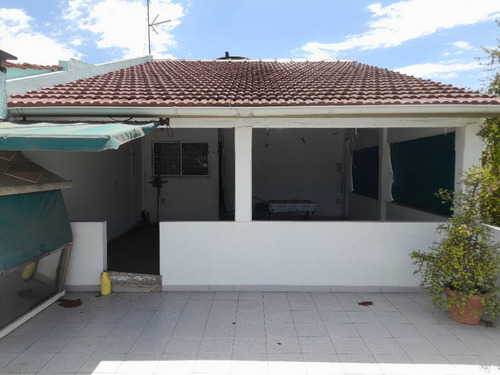 Local Con Vivienda En Venta En Libertad