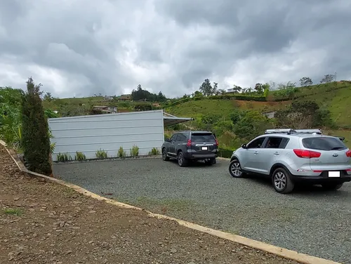 Casa Campestre En Venta En Los Pirineos. Cod V8014699