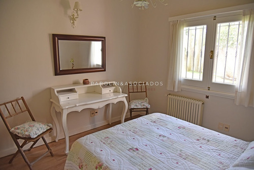 Casa 5 Dormitorios, Mansa, Punta Del Este - Ref: 2832