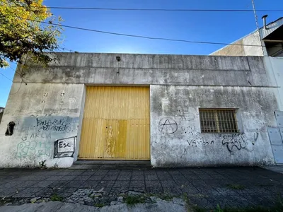 Depósito y galpón en venta