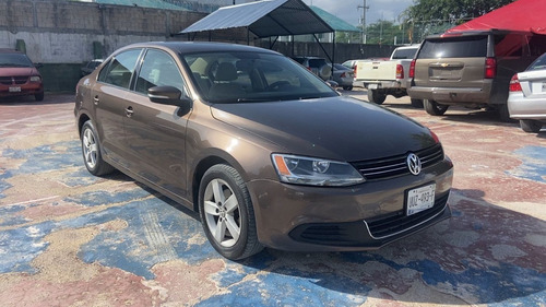 Imagen 4 de 15 de Vw Jetta Style 2012