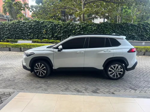 Toyota Corolla Cross 2.0 Seg