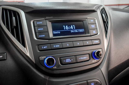 Imagem 4 de 14 de Hyundai Hb20 Unique 1.0 Flex 12v Mec