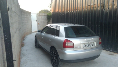 Imagem 3 de 15 de Audi A3 2004 1.8 Turbo Aut. 5p 180 Hp