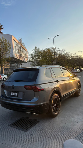 Volkswagen Tiguan 1.4 Trendline At