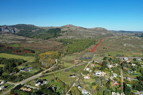 Imagen 7 de 8 de Terreno En Tandil Barrio Golf, Los Cardos, Oportunidad! Urge
