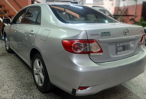 Imagen 4 de 15 de Toyota Corolla 1.8 Xei 2014
