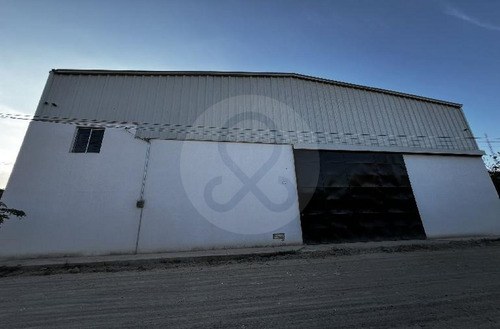 Bodega En Renta 32 Col Los Sauces Santa Cruz Del Valle