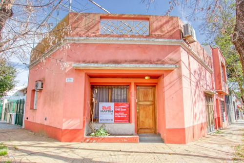 Linda Casa 4 Ambientes Sobre Lote Propio - Olivos