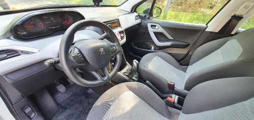 Peugeot 208 1.5 Active 2014 Unico Dueño 76.600 Km