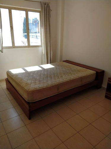 Imagen 5 de 11 de Vendo Departamento Un Dormitorio Barrio Centro-muy Luminoso