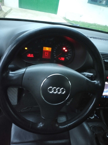 Imagem 8 de 11 de Audi A3 A3 1.8 180cv Turbo