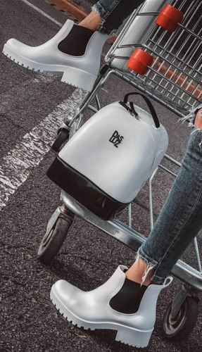 Mochila Engomada