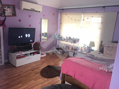 Imagen 17 de 24 de Casa En Venta De 5 Dorm. En La Florida