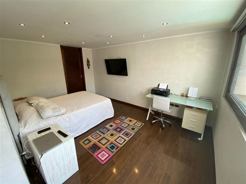 Imagen 13 de 22 de Casa En Venta De 5 Dorm. Sector Alto Las Condes