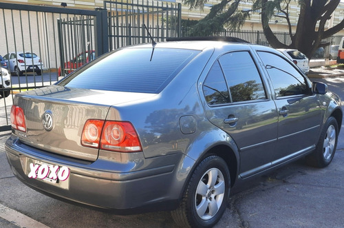 Volkswagen Bora 2.0 Trendline 115cv 2011