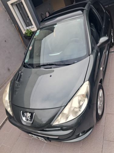 Peugeot 207 1.4 Sedan Hdi Xt