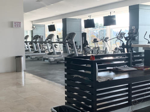 Amplio Departamento A La Venta En Privada Del Bosque