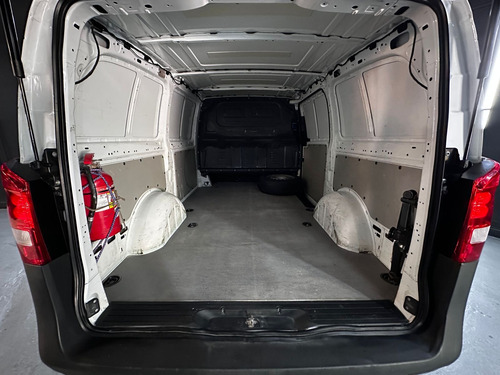 Mercedes-Benz Vito 111 CDI V1 FURGON AA L15
