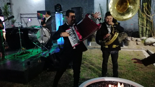 Imagen 2 de 3 de Grupo Norte Norteño Banda Y Tradicional Estilo Firme