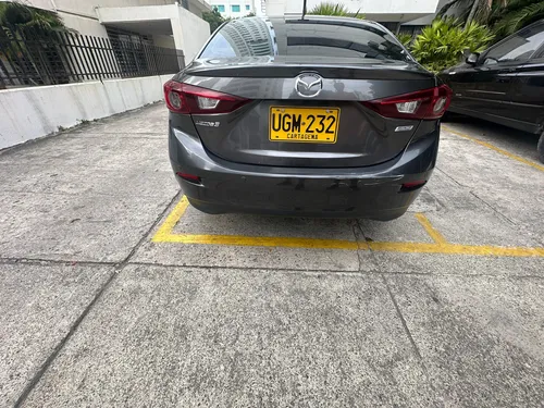 Mazda 3 2.0 Touring At