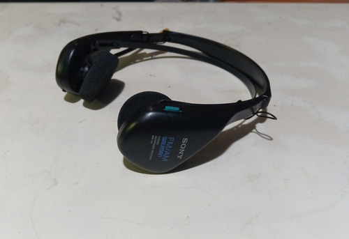 Fone De Ouvido Am/fm-sony Funcionando Preto (Usado)