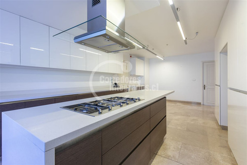 Departamento En Venta De 5 Dorm. En Las Condes - San Damián