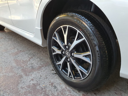 Imagen 19 de 20 de Toyota Etios Xls Pack 1.5 0km 2023
