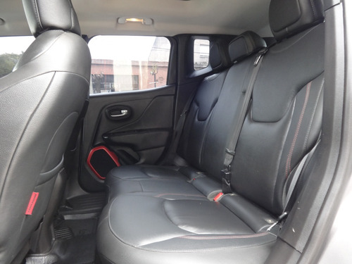 Jeep Renegade 4x4 Trailhawk 2.0 At { Excelente Estado }
