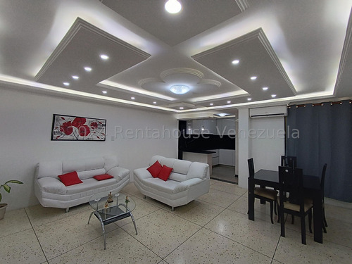 Apartamento En Venta Moderno Amplio Cómodo Nela 24-14005