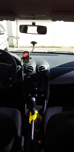 Imagem 8 de 15 de Renault Sandero 2014 1.0 16v Expression Hi-flex 5p