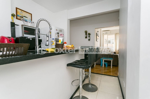 Imagem 7 de 18 de Apartamento, 2 Dormitórios, 63.86 M², Centro Histórico - 218554
