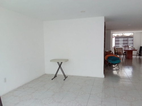 Casa Venta Militar Marte..... Calle Cerrada 197 Mts. Terreno