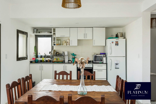 Venta Casa 4 Dormitorios Salta, Vía Aurelia