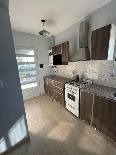 Venta | Casa 2 Dorm. Pileta | Funes City