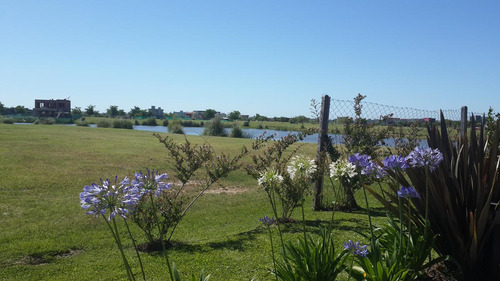 Lote En Venta El Canton Barrio Islas A Laguna