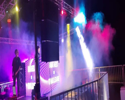 Alquiler Sonido Parlante Bluetooth Potenciado Luces Led Humo