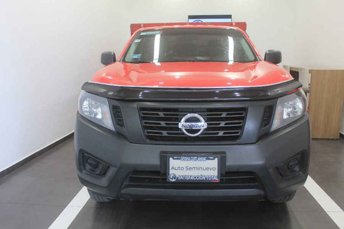 Imagen 2 de 15 de Nissan Estacas Np300 2019 2p L4/2.4 Man D/h P/seg