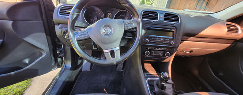 Volkswagen Vento Variant 2.5 Advance 170cv