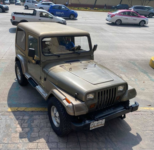 Imagen 6 de 15 de Jeep Wrangler Sahara