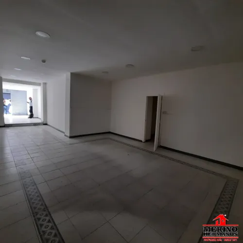 Local En Arriendo En Medellín - La Candelaria