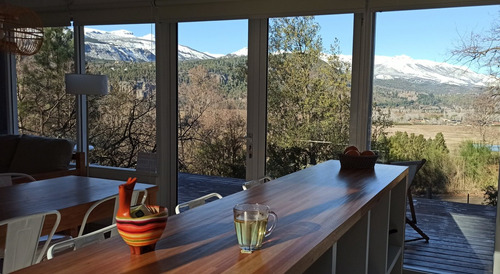 Imagen 2 de 14 de Moderna Casa En El Bosque Alquiler Hasta 4 Personas