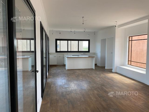 Imagen 6 de 25 de Casa En Venta En San Sebastián - Maroto Propiedades-
