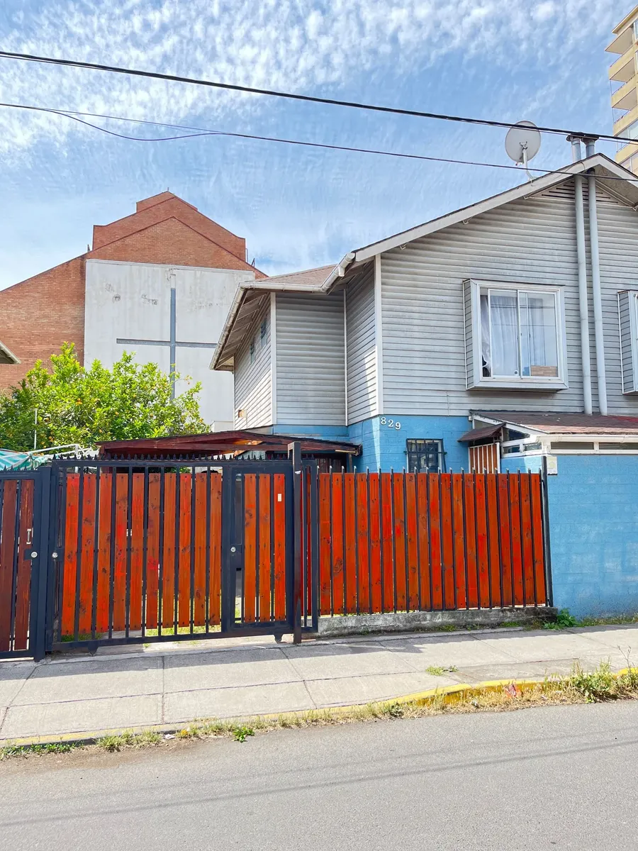 Imagen 1 de 14 de Casa Luminosa Ideal Para Familias Numerosas (132199)