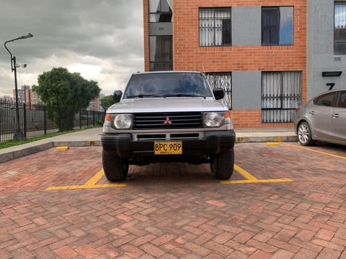 Mitsubishi Montero 2.400 A.a Mt