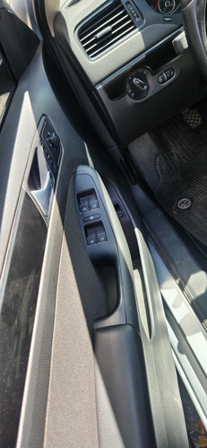 Volkswagen Vento 2.5 Advance Plus 170cv