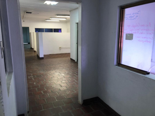 Imagen 11 de 14 de Venta Galpón Zona Industrial Castillito, San Diego, Carabobo